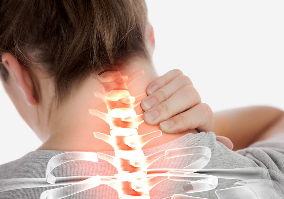 آشنایی با ۵ تمرین خانگی برای رفع گردن درد
