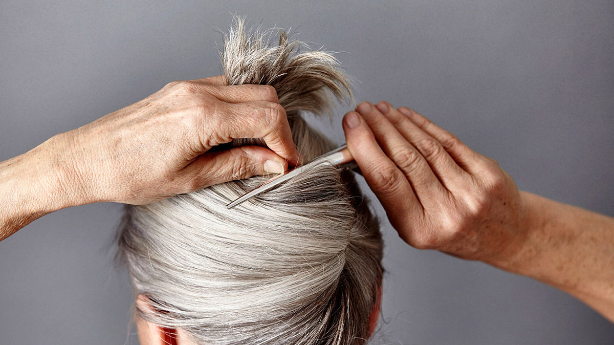 میانگین سنی برای سفید شدن موها چقدر است؟